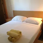 ゲストハウス Easyroom セント・ポールズ・ベイ